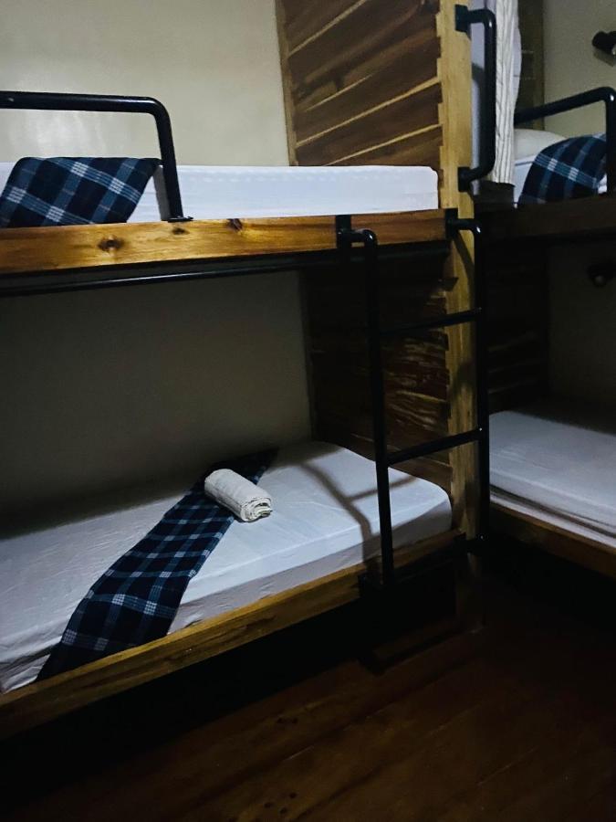 Bangka Hostels El Nido Esterno foto